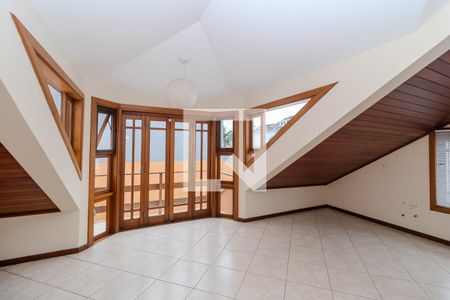 Casa para alugar com 500m², 5 quartos e 8 vagasSótão