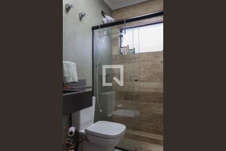 Casa à venda com 236m², 4 quartos e 2 vagasBanheiro