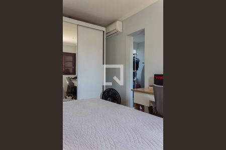 Casa à venda com 236m², 4 quartos e 2 vagasQuarto 1