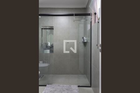 Casa à venda com 236m², 4 quartos e 2 vagasBanheiro da Suíte 1