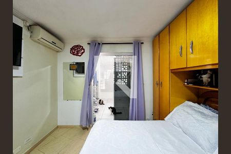 Casa à venda com 68m², 2 quartos e 1 vagaQuarto 1