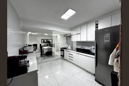 Casa à venda com 68m², 2 quartos e 1 vagaCozinha