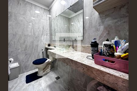 Casa à venda com 68m², 2 quartos e 1 vagaBanheiro