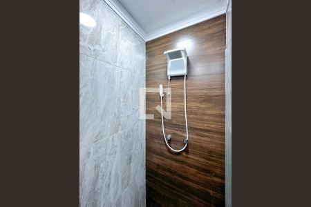 Casa à venda com 68m², 2 quartos e 1 vagaBanheiro