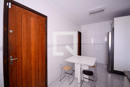 Casa à venda com 85m², 2 quartos e 2 vagas Casa à venda com 85m², 2 quartos e 2 vagasCozinha