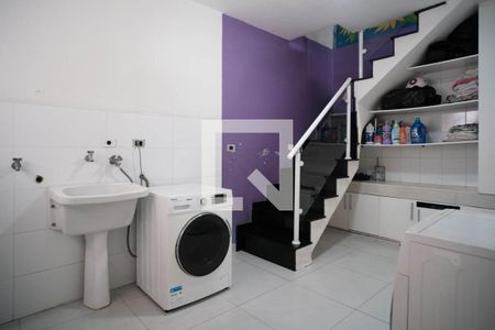 Casa à venda com 200m², 3 quartos e 3 vagasÁrea de Serviço