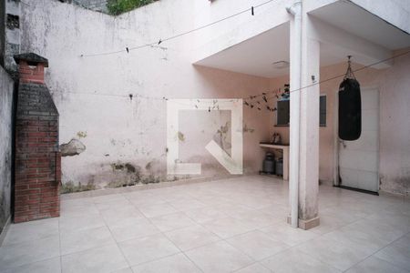 Casa à venda com 200m², 3 quartos e 3 vagasQuintal