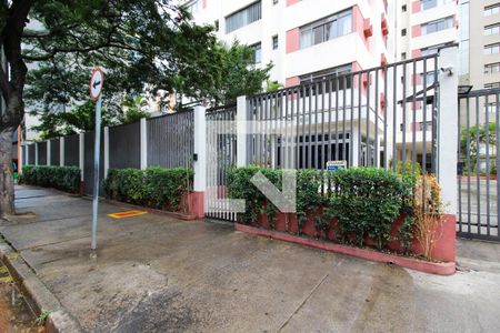 Apartamento para alugar com 45m², 1 quarto e 1 vaga Apartamento para alugar com 45m², 1 quarto e 1 vagaFachada