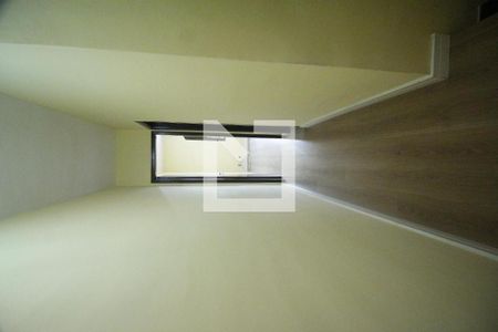 Corredor de casa à venda com 2 quartos, 82m² em Jardim Monte Alegre, Taboão da Serra