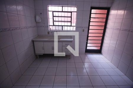 Casa à venda com 82m², 2 quartos e 1 vagaCozinha