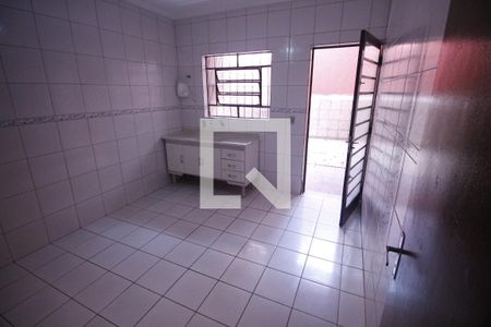 Casa à venda com 82m², 2 quartos e 1 vagaCozinha