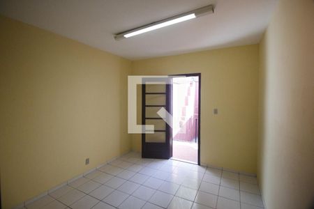 Quarto 1 de casa à venda com 2 quartos, 82m² em Jardim Monte Alegre, Taboão da Serra