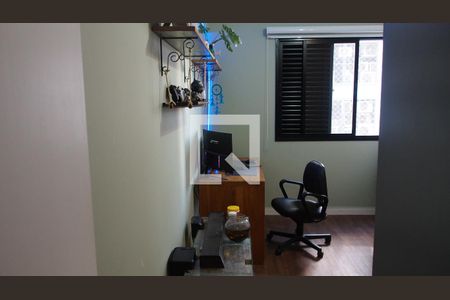 Apartamento à venda com 190m², 4 quartos e 2 vagasQuarto