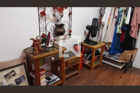 Apartamento à venda com 190m², 4 quartos e 2 vagasQuarto