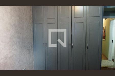 Apartamento à venda com 190m², 4 quartos e 2 vagasQuarto