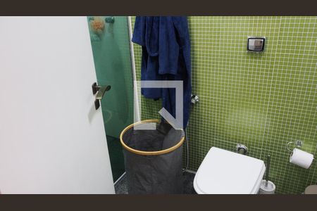 Apartamento à venda com 190m², 4 quartos e 2 vagasBanheiro