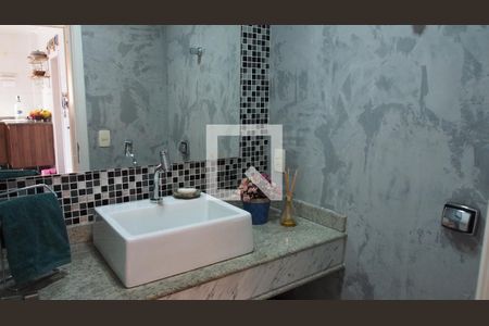 Apartamento à venda com 190m², 4 quartos e 2 vagasBanheiro