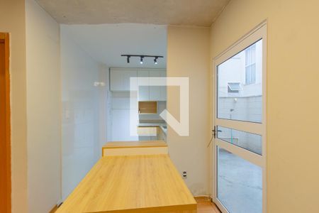 Cozinha de apartamento para alugar com 2 quartos, 52m² em Igara, Canoas