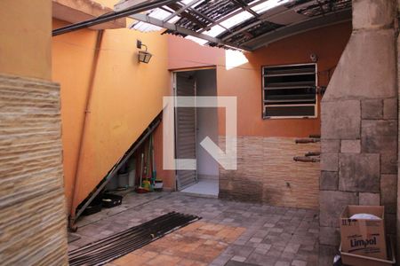 Casa à venda com 250m², 3 quartos e 2 vagasÁrea externa