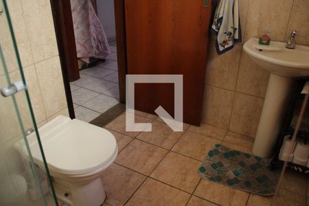 Casa à venda com 250m², 3 quartos e 2 vagasBanheiro