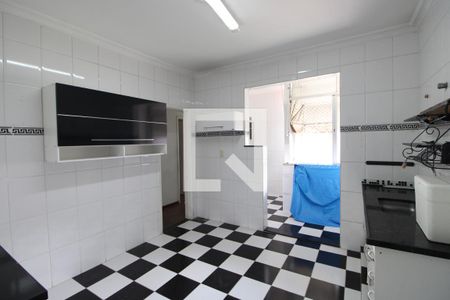 Apartamento à venda com 85m², 2 quartos e 1 vagaCozinha