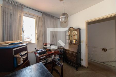 Casa à venda com 150m², 3 quartos e 2 vagas Casa à venda com 150m², 3 quartos e 2 vagasQuarto 2