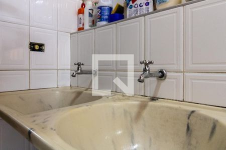 Casa à venda com 300m², 3 quartos e 2 vagasLavanderia 