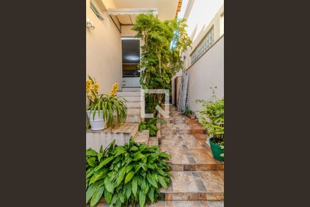 Casa à venda com 300m², 3 quartos e 2 vagasÁrea comum