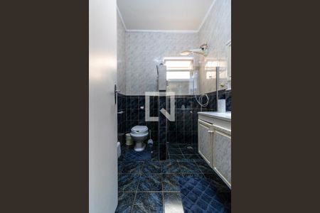 Casa à venda com 300m², 3 quartos e 2 vagasBanheiro