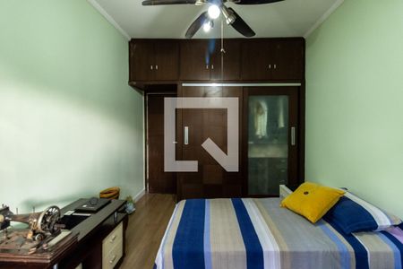 Casa à venda com 300m², 3 quartos e 2 vagasQuarto