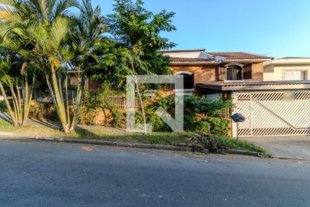 Casa à venda com 300m², 3 quartos e 2 vagasFachada 