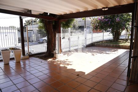 Casa à venda com 207m², 2 quartos e 5 vagasGaragem