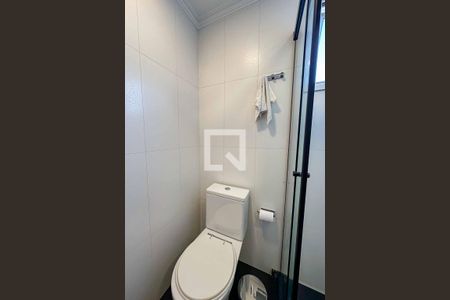 Apartamento à venda com 65m², 2 quartos e 2 vagas Apartamento à venda com 65m², 2 quartos e 2 vagasBanheiro do Quarto 1