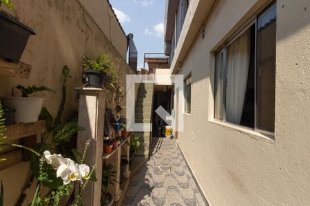 Casa à venda com 125m², 4 quartos e 2 vagasCorredor