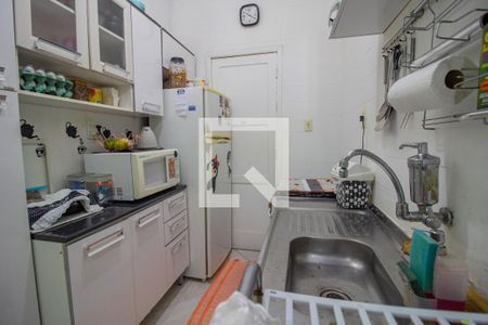 Apartamento à venda com 64m², 2 quartos e sem vagaCozinha