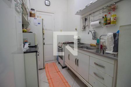 Apartamento à venda com 64m², 2 quartos e sem vagaCozinha