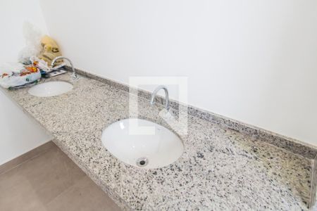 Apartamento à venda com 87m², 3 quartos e 2 vagas Apartamento à venda com 87m², 3 quartos e 2 vagasBanheiro da Suíte 1