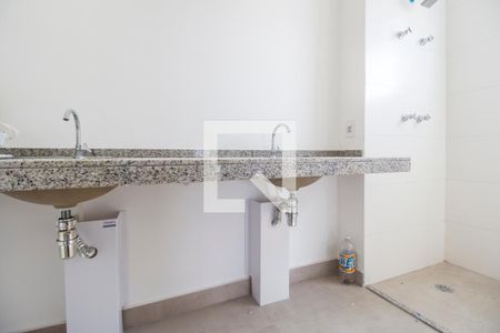 Apartamento à venda com 87m², 3 quartos e 2 vagas Apartamento à venda com 87m², 3 quartos e 2 vagasBanheiro da Suíte 1