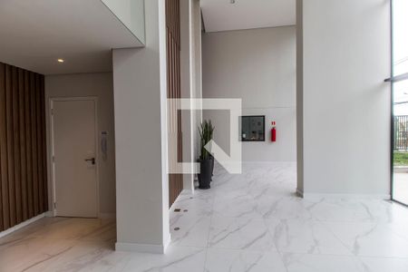 Apartamento à venda com 87m², 3 quartos e 2 vagas Apartamento à venda com 87m², 3 quartos e 2 vagasHall social