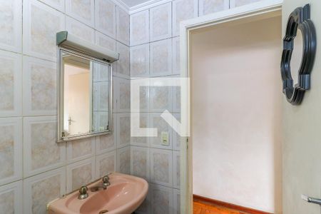 Casa à venda com 160m², 3 quartos e 2 vagasBanheiro