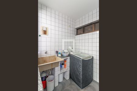 Casa à venda com 160m², 3 quartos e 2 vagasÁrea de Serviço