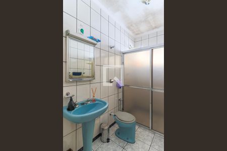 Casa à venda com 160m², 3 quartos e 2 vagasBanheiro da Suíte