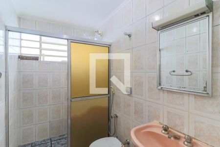 Casa à venda com 160m², 3 quartos e 2 vagasBanheiro
