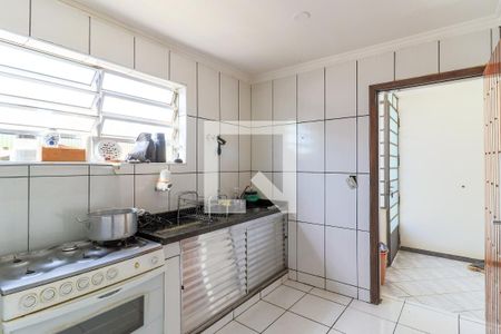 Casa à venda com 160m², 3 quartos e 2 vagasCozinha