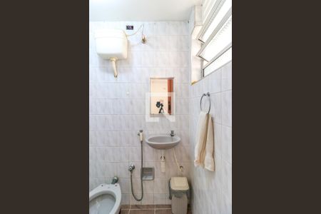 Casa à venda com 160m², 3 quartos e 2 vagasBanheiro do Quarto de Serviço 2