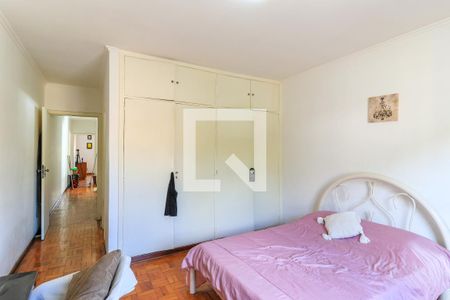 Casa à venda com 160m², 3 quartos e 2 vagasSuíte