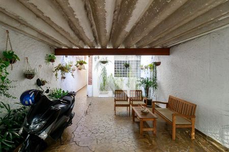 Casa à venda com 160m², 3 quartos e 2 vagasGaragem