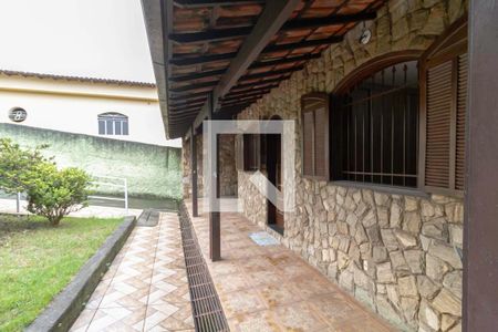 Casa à venda com 150m², 3 quartos e 2 vagasVaranda