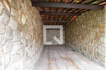 Casa à venda com 150m², 3 quartos e 2 vagasGaragem