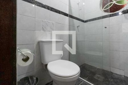 Casa à venda com 150m², 3 quartos e 2 vagasBanheiro social